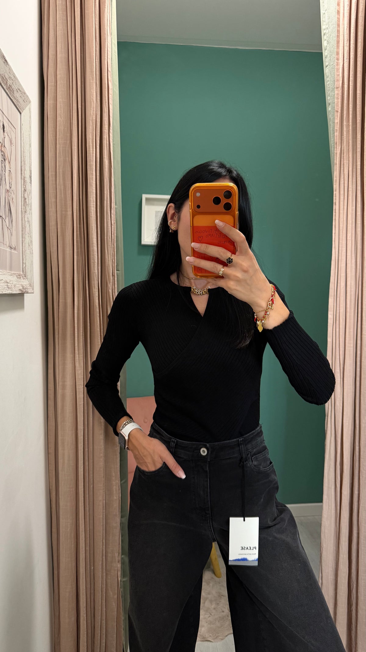 Relish - maglia sensi a incrocio costine con dettaglio gioiello logo