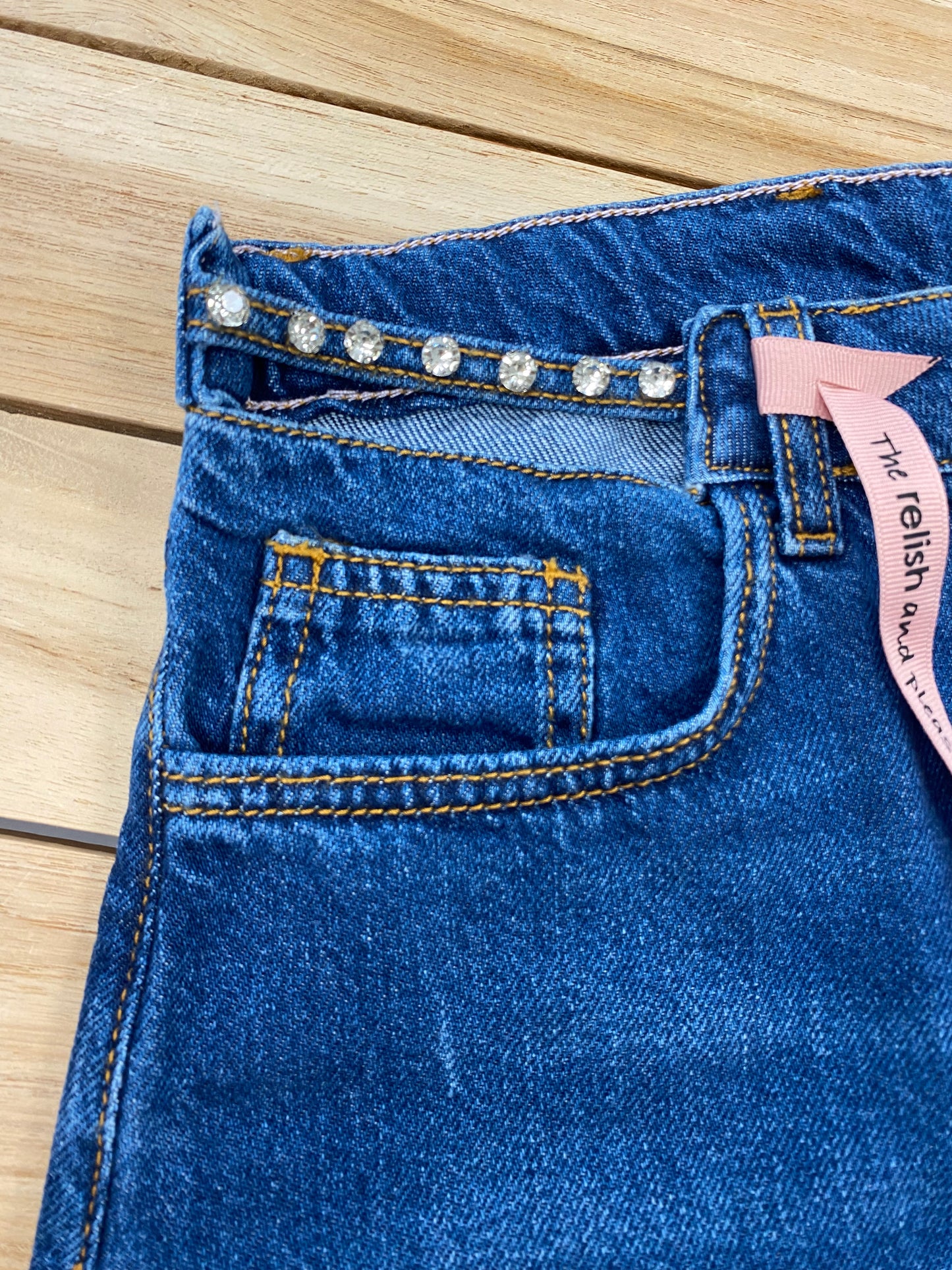 RELISH - Shorts vita alta con aperture laterali