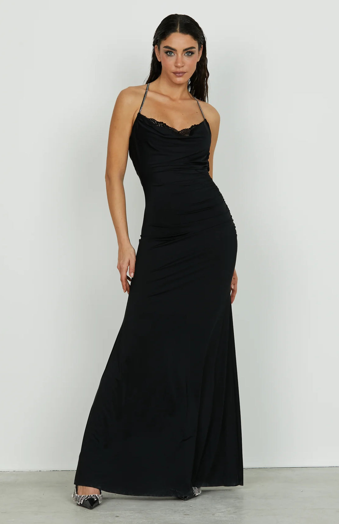 RELISH - Abito lungo con scollo morbido