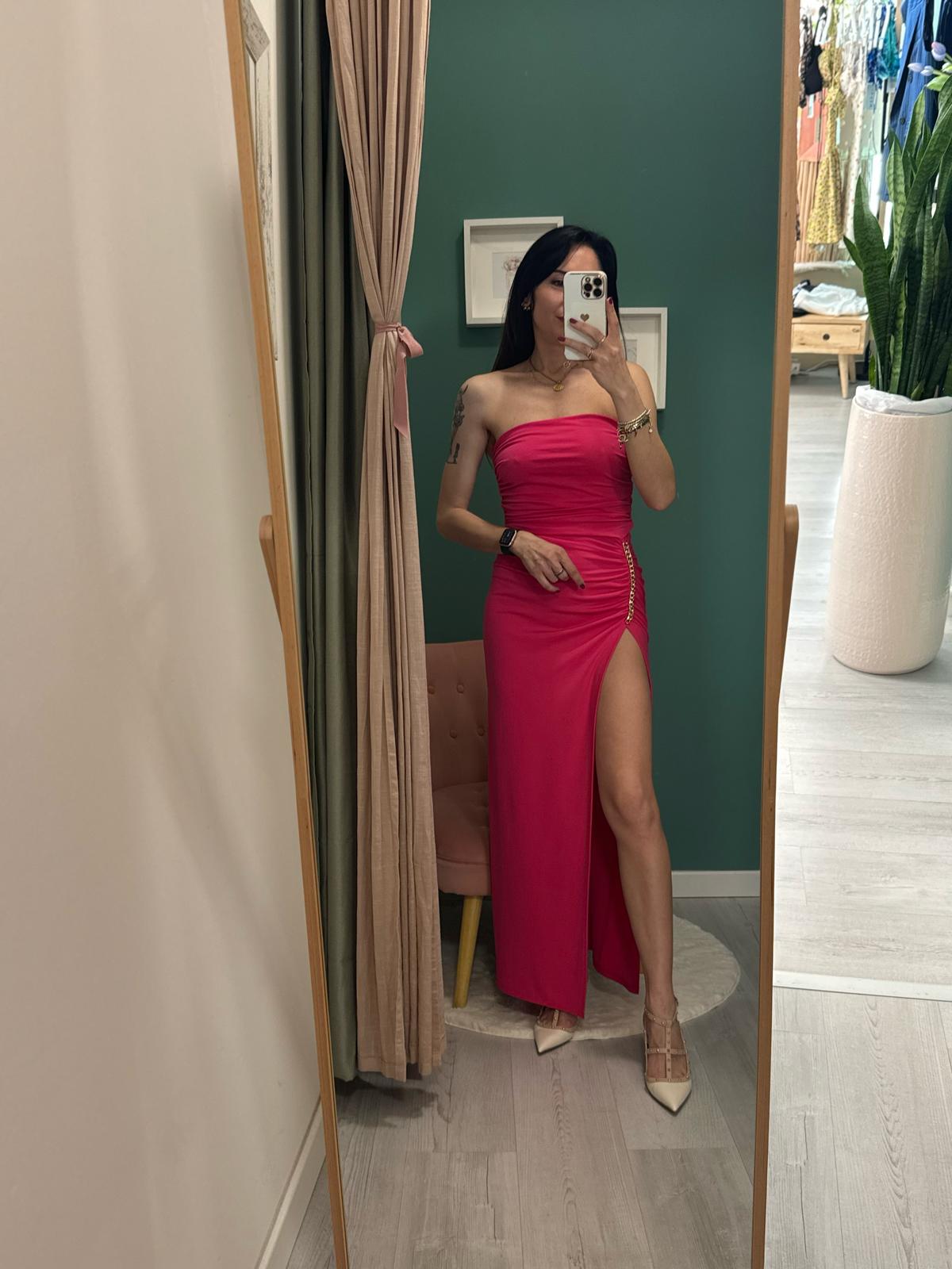 GAELLE - Abito fucsia con dettaglio catena
