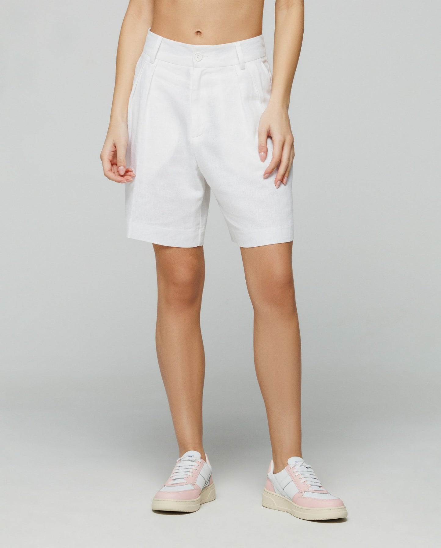 HINNOMINATE - Shorts in lino con pences