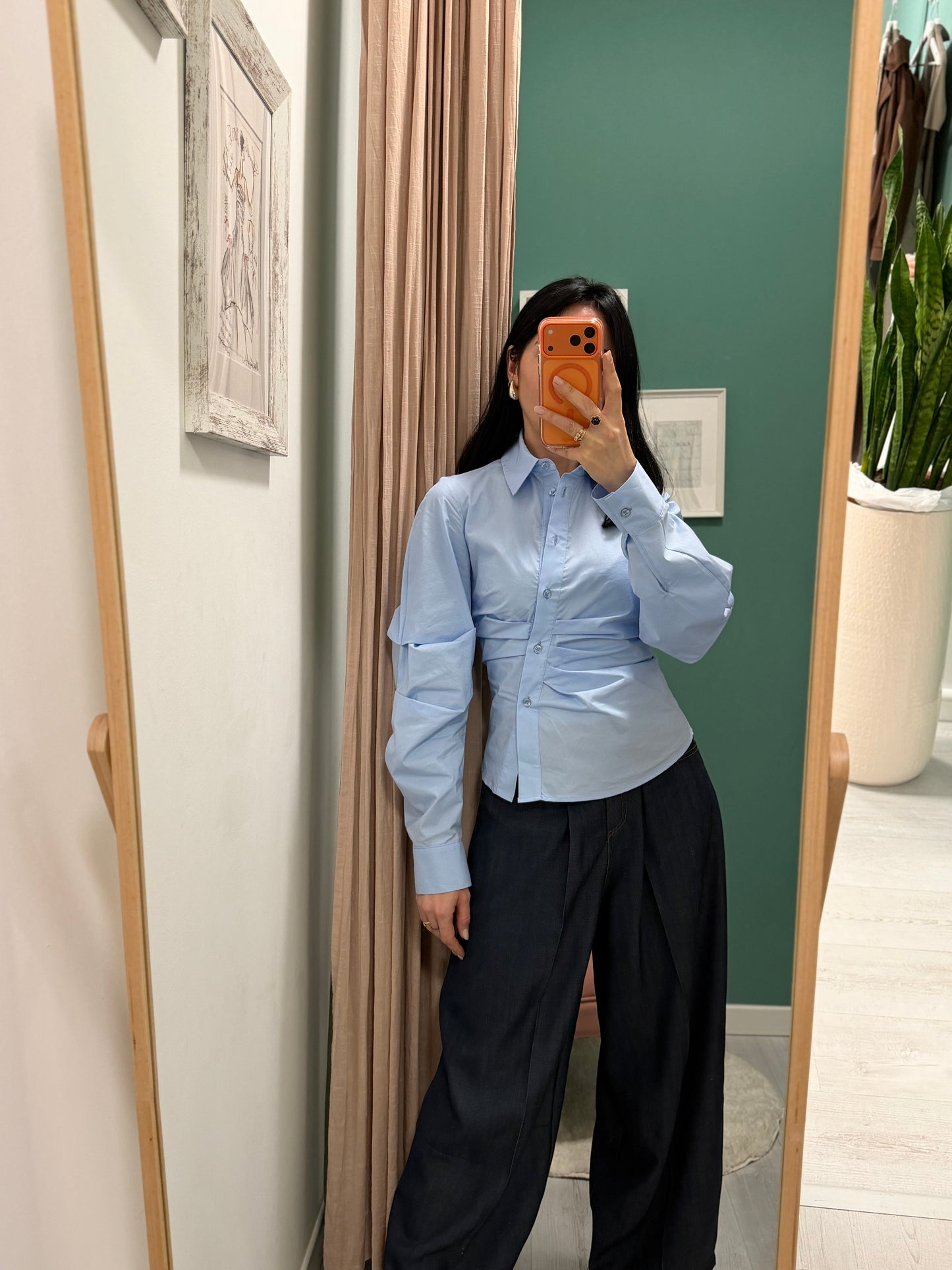 Imperial - camicia asimmetrica e maniche a sbuffo