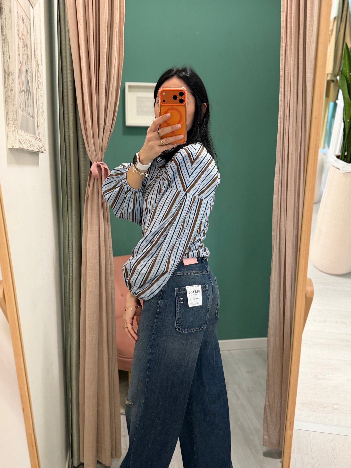 Please - jeans con dettagli rotture