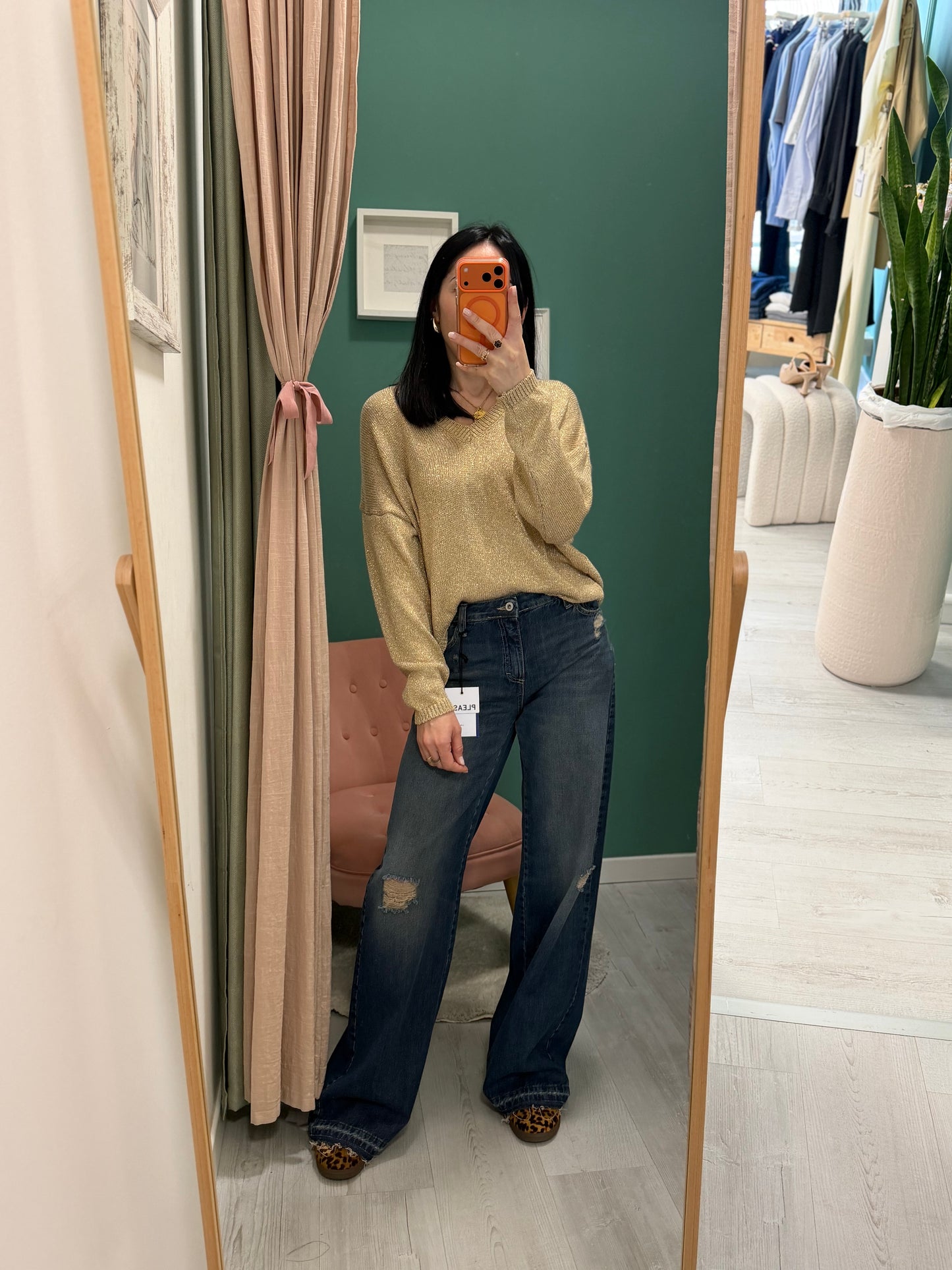 Please - jeans con dettagli rotture