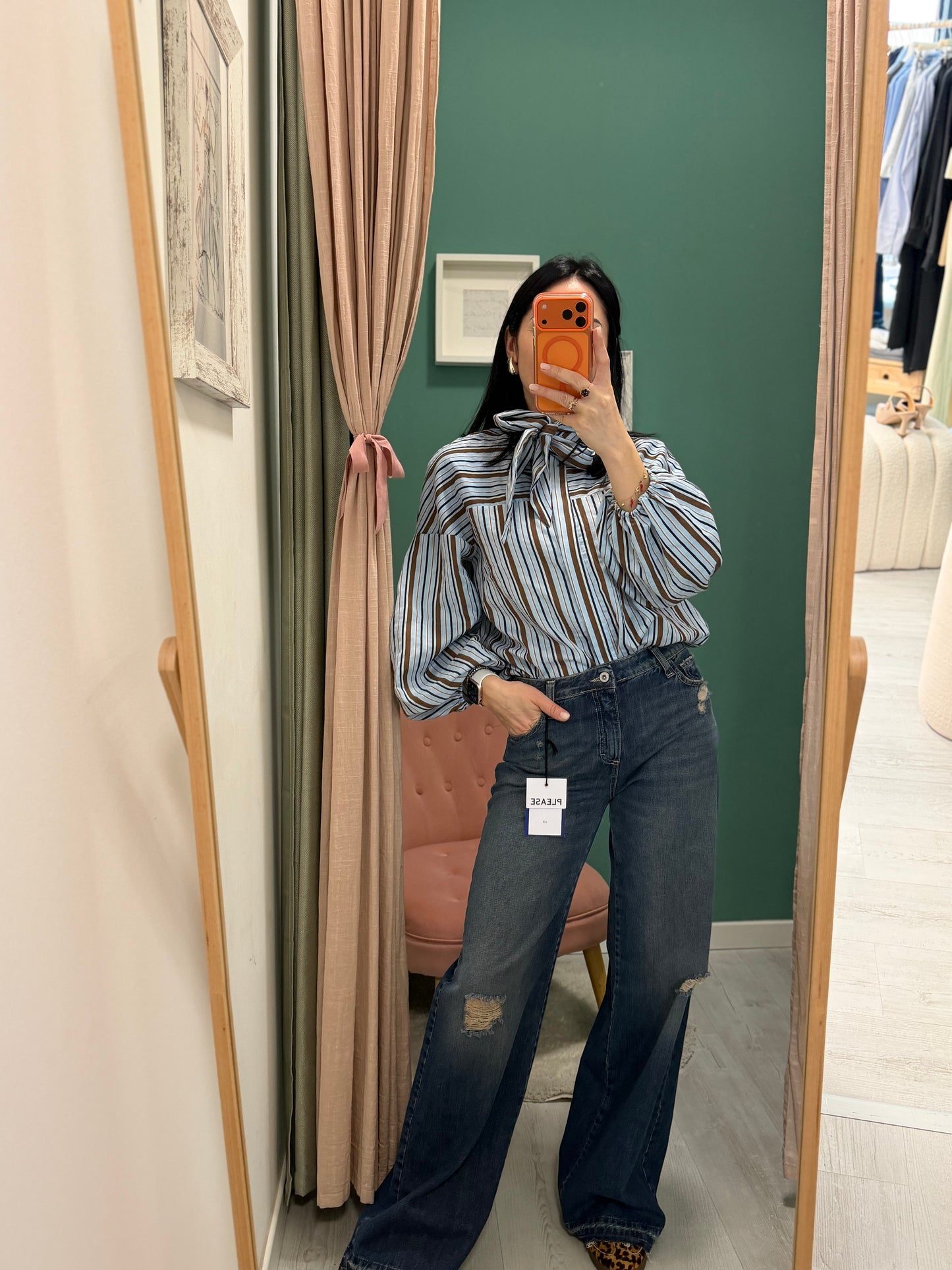 Please - jeans con dettagli rotture