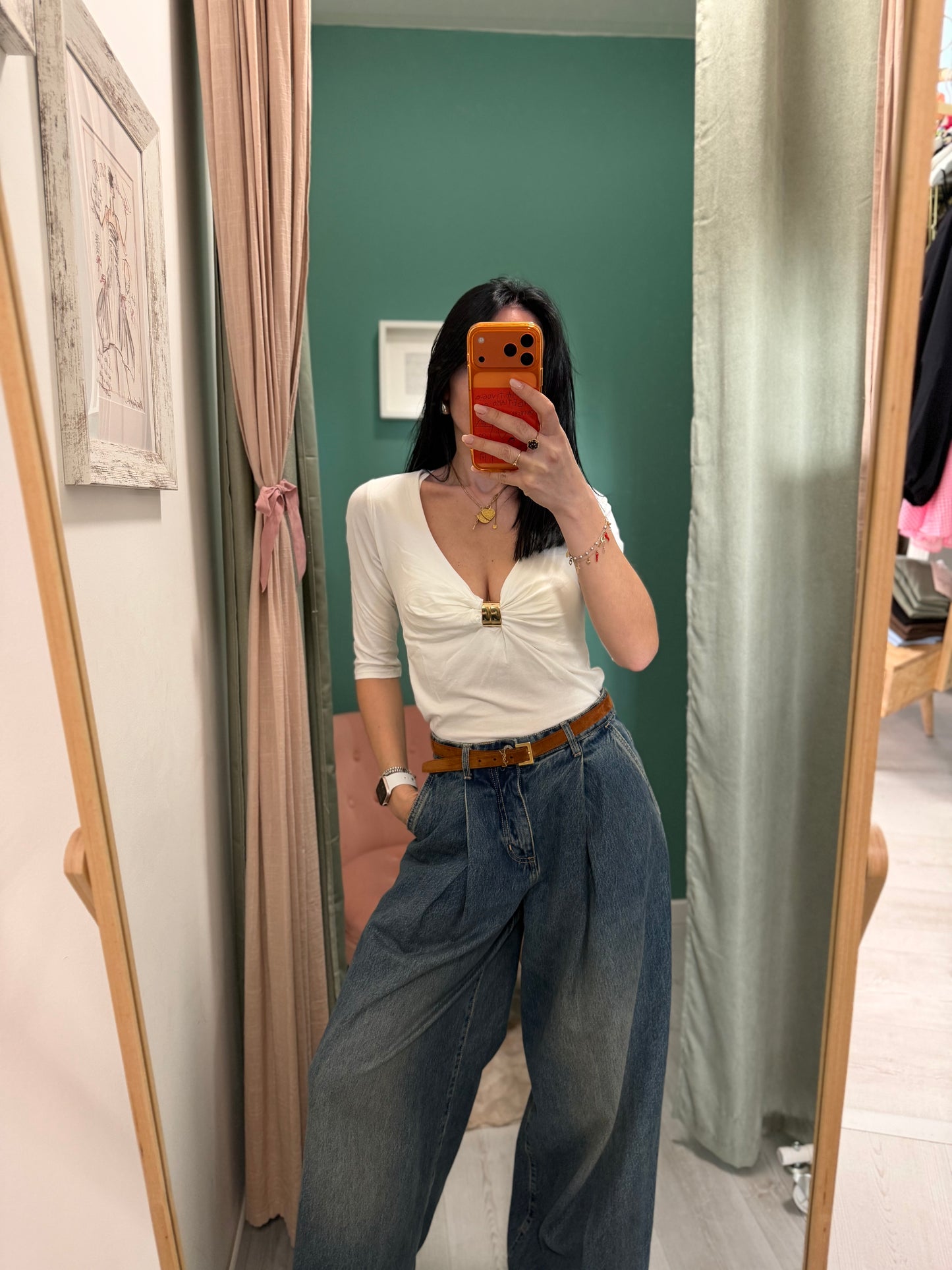 Susy mix - t shirt scollo e dettaglio a gioiello