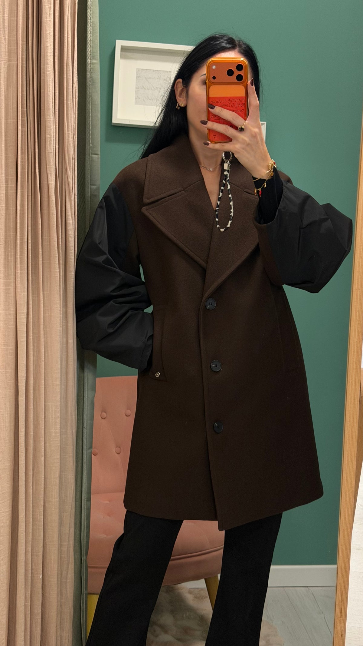 Please - cappotto bimateriale con maniche a contrasto