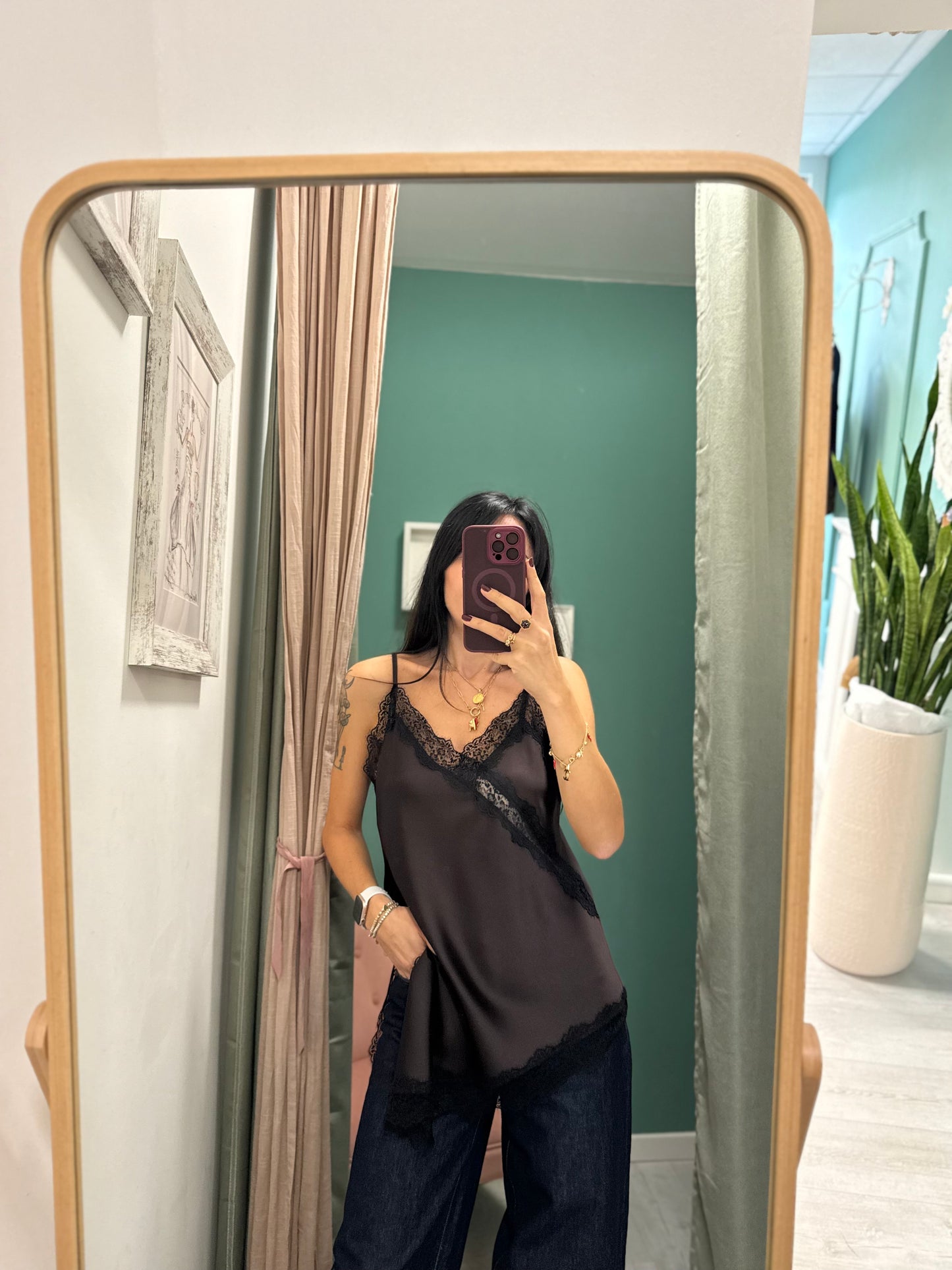 IMPERIAL - Top in satin asimmetrico con dettagli in pizzo