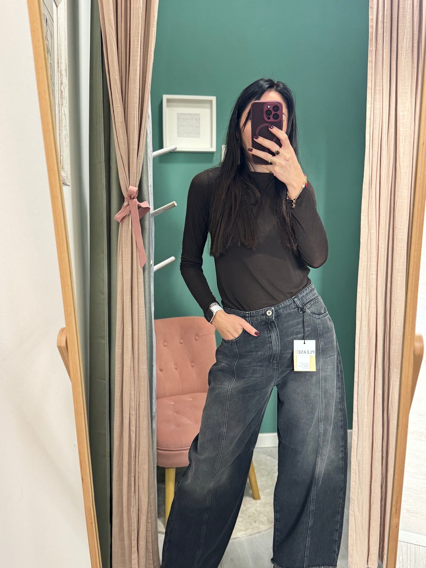 PLEASE - Jeans barrel sfrangiato sul fondo